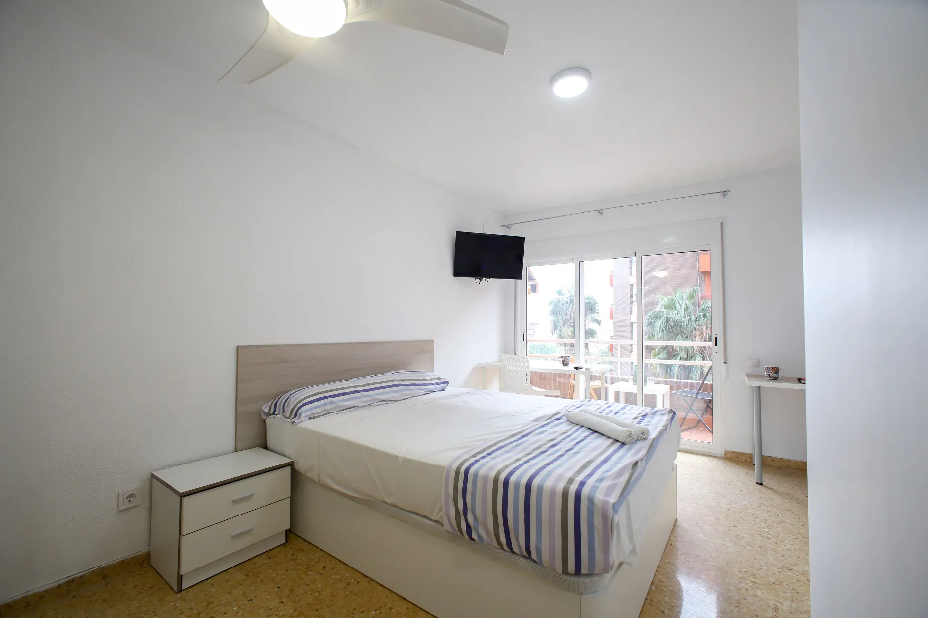 Private room in Avinguda Valladolid, Valencia (1096631) ROOM 1