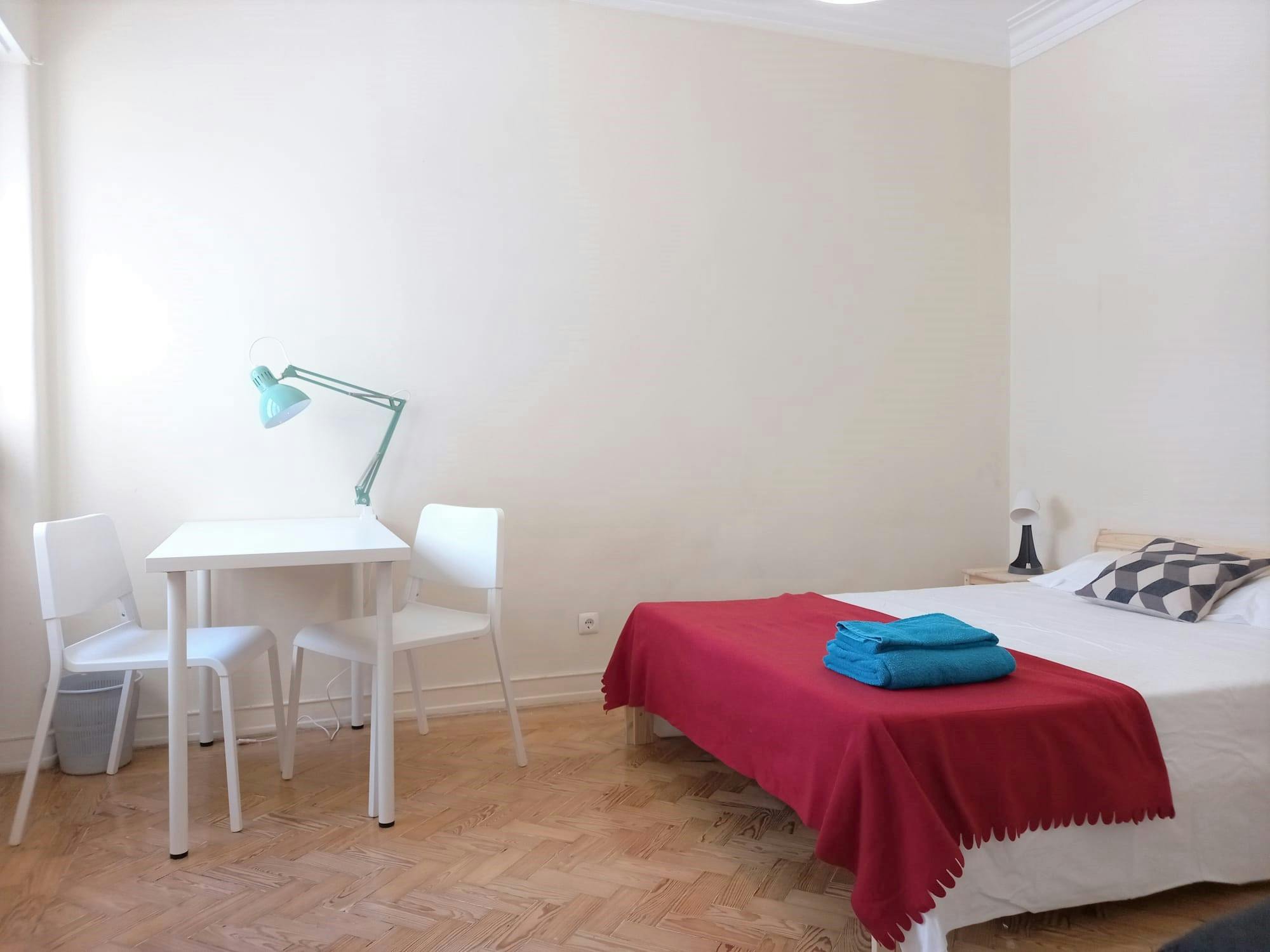 Private room for rent for €500 per month in Lisbon, Rua de Arroios