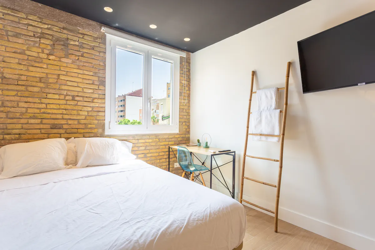 Private room in Carrer de l'Omet, Valencia (1096783) ROOM