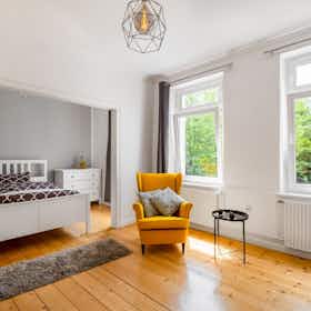 Lägenhet att hyra för 2 399 € i månaden i Hamburg, Reeseberg