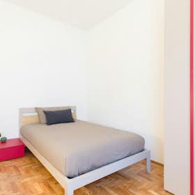 Private room for rent for €677 per month in Padova, Via Egidio Forcellini