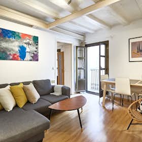 Apartment for rent for €2,600 per month in Barcelona, Carrer dels Banys Vells