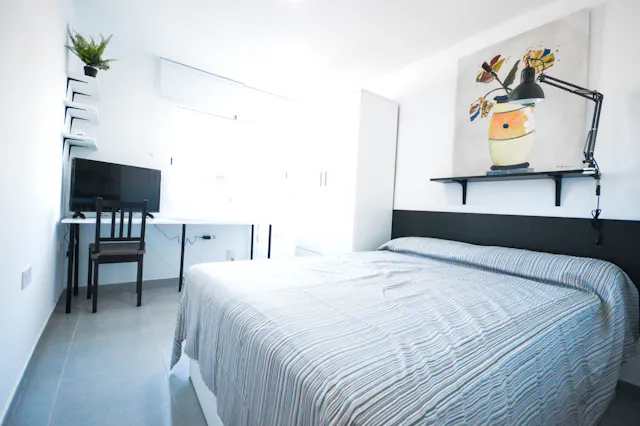 Private room in Carrer del Pintor Maella, Valencia (1097440) room image 1