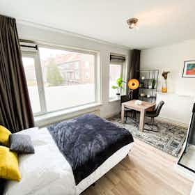 单间公寓 正在以 €850 的月租出租，其位于 Rotterdam, Fuutstraat