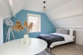 Privé kamer te huur voor € 795 per maand in Rotterdam, Moerkerkestraat