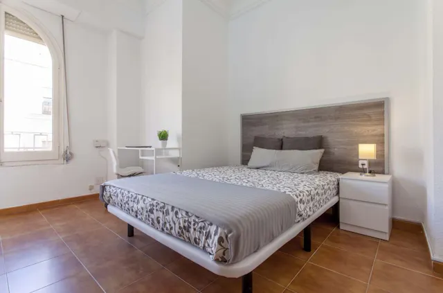 Private room in Calle San Martín, Valencia (1098090) room image 1