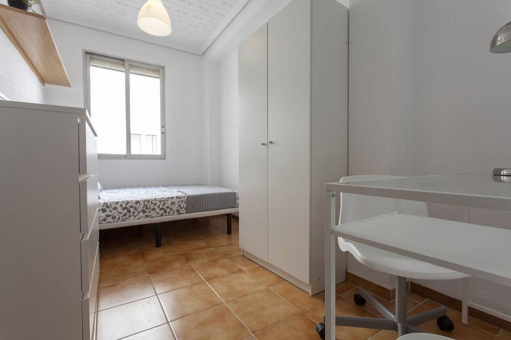 Calle Santos Justo y Pastor, Valencia Valencia