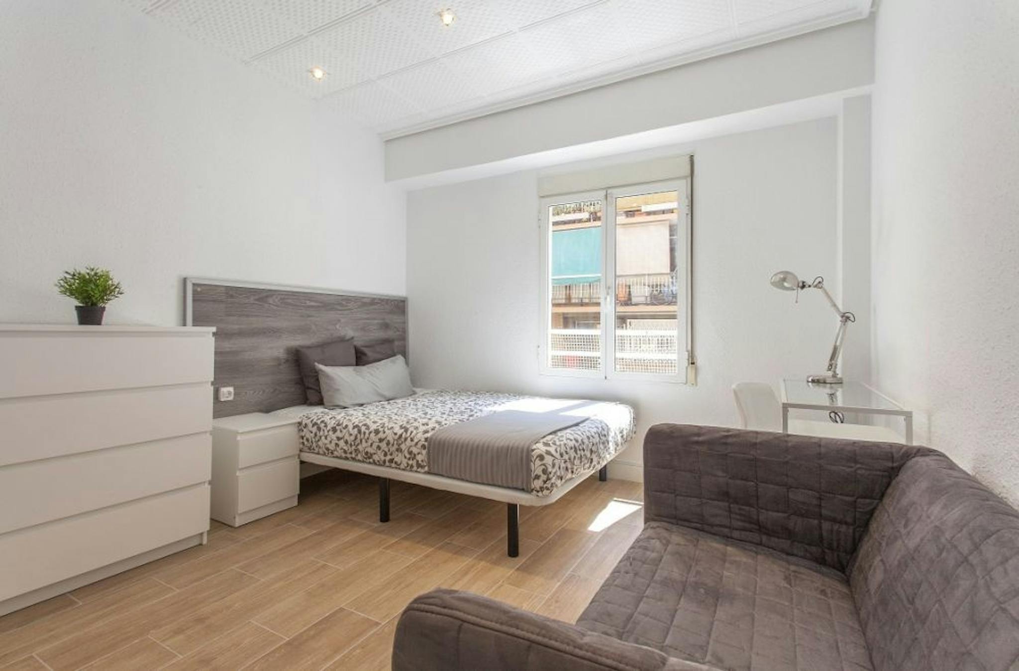 Calle de la Floresta, Valencia preview