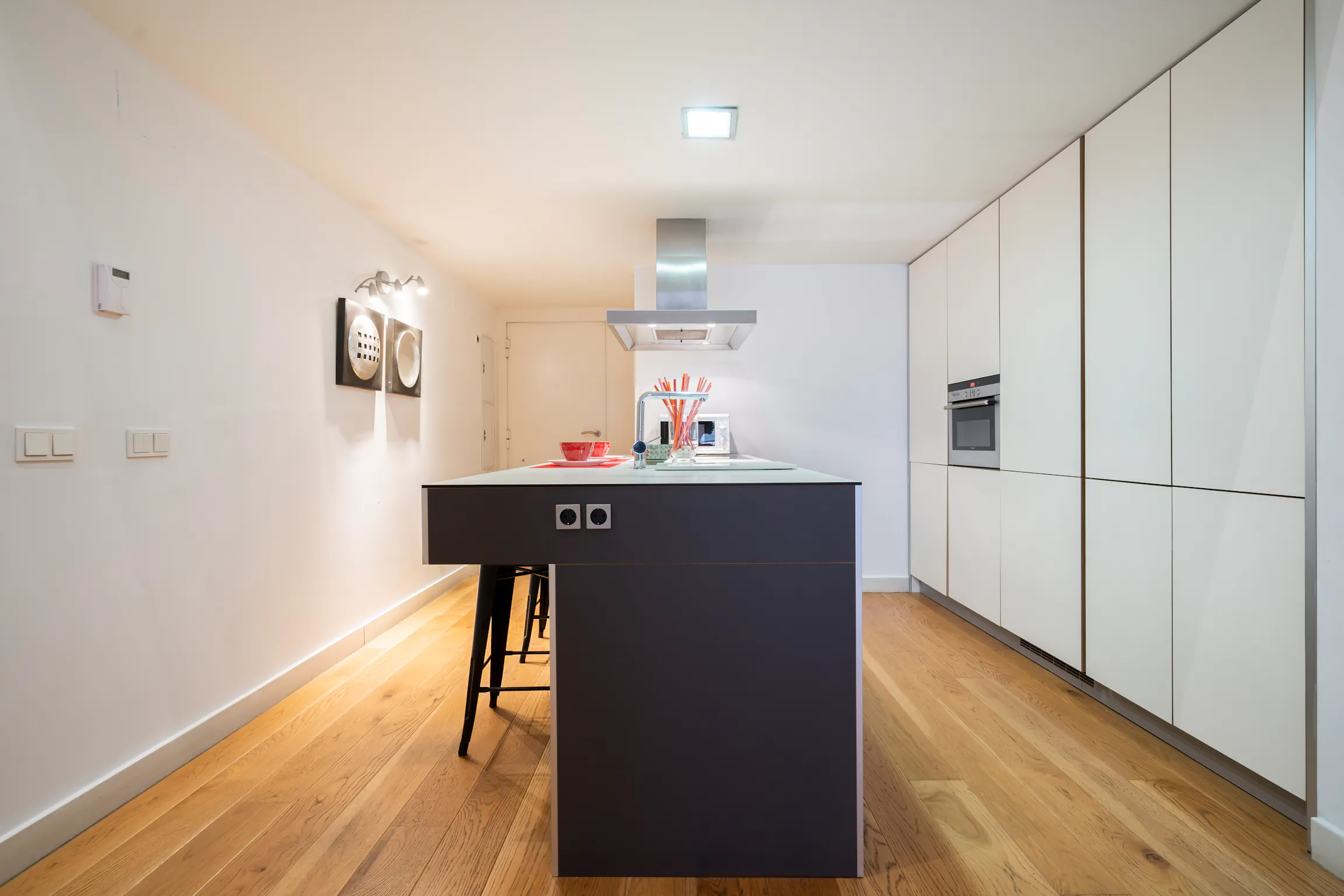 2-Bedroom Apartment in Calle de Valliciergo, Madrid (1098997) ROOM 3