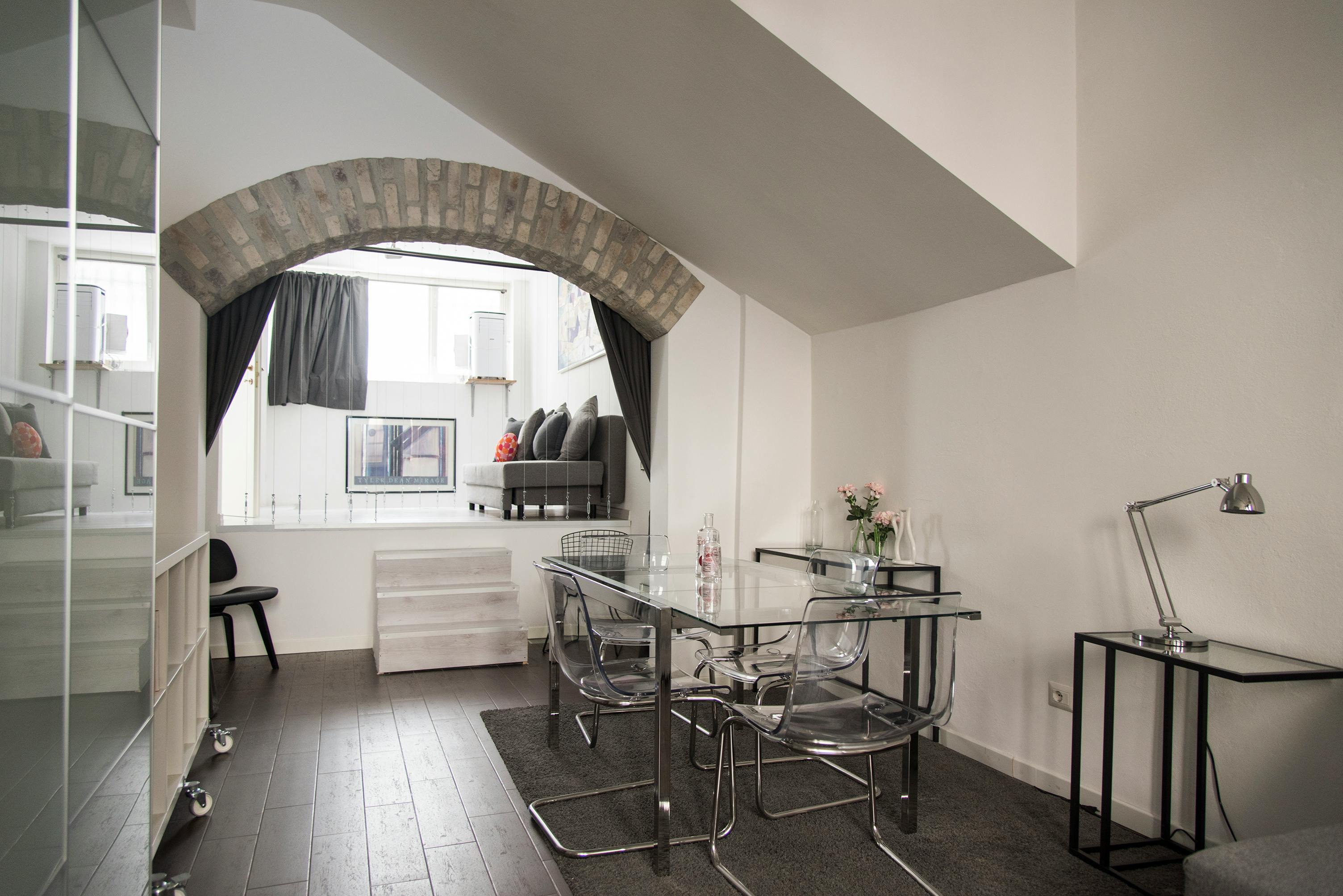 1-Bedroom Apartment in Via Alessandro Tadino, Milan (1099468) ROOM