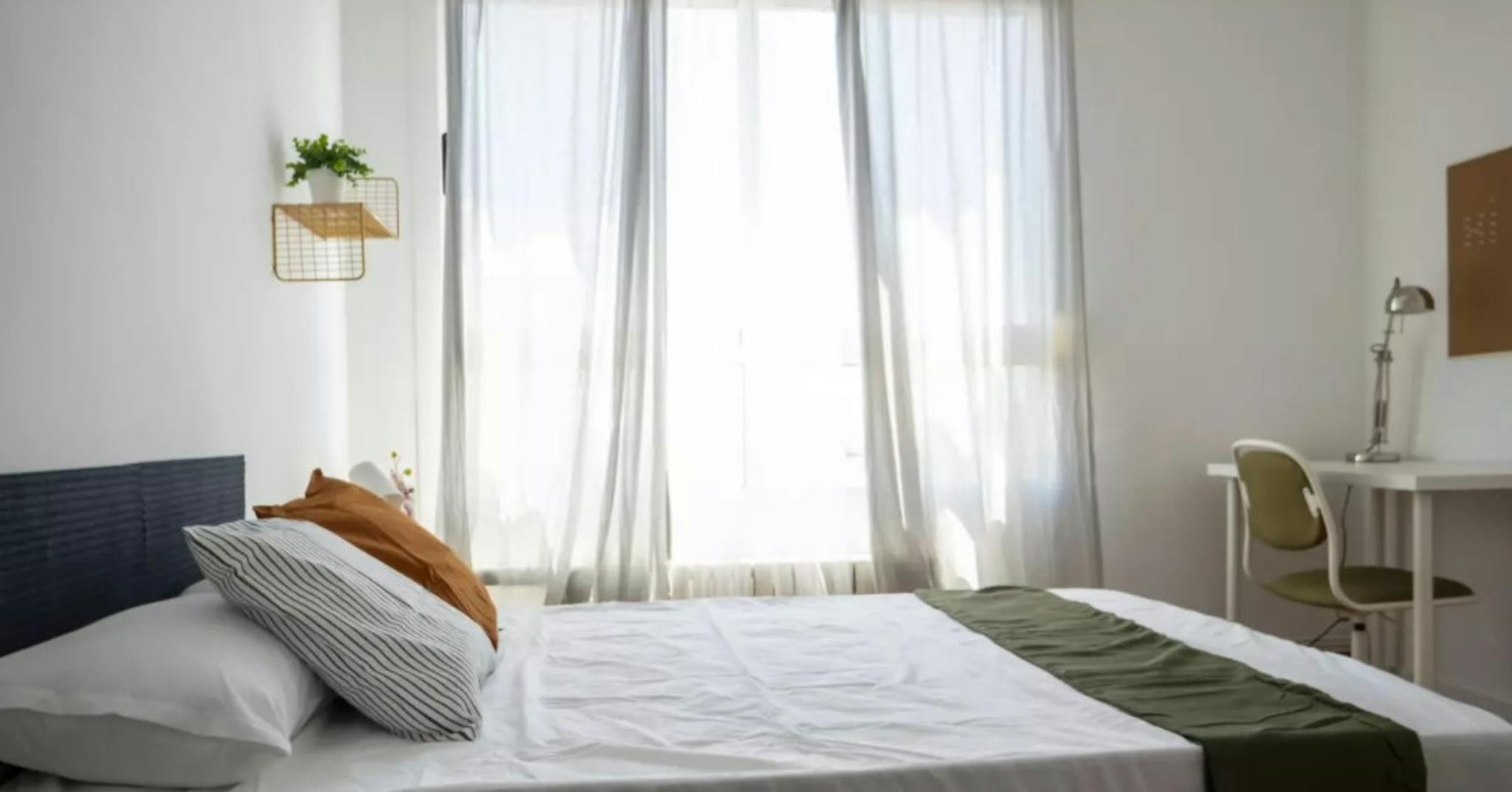 Plaça de Sant Agustí, Valencia preview