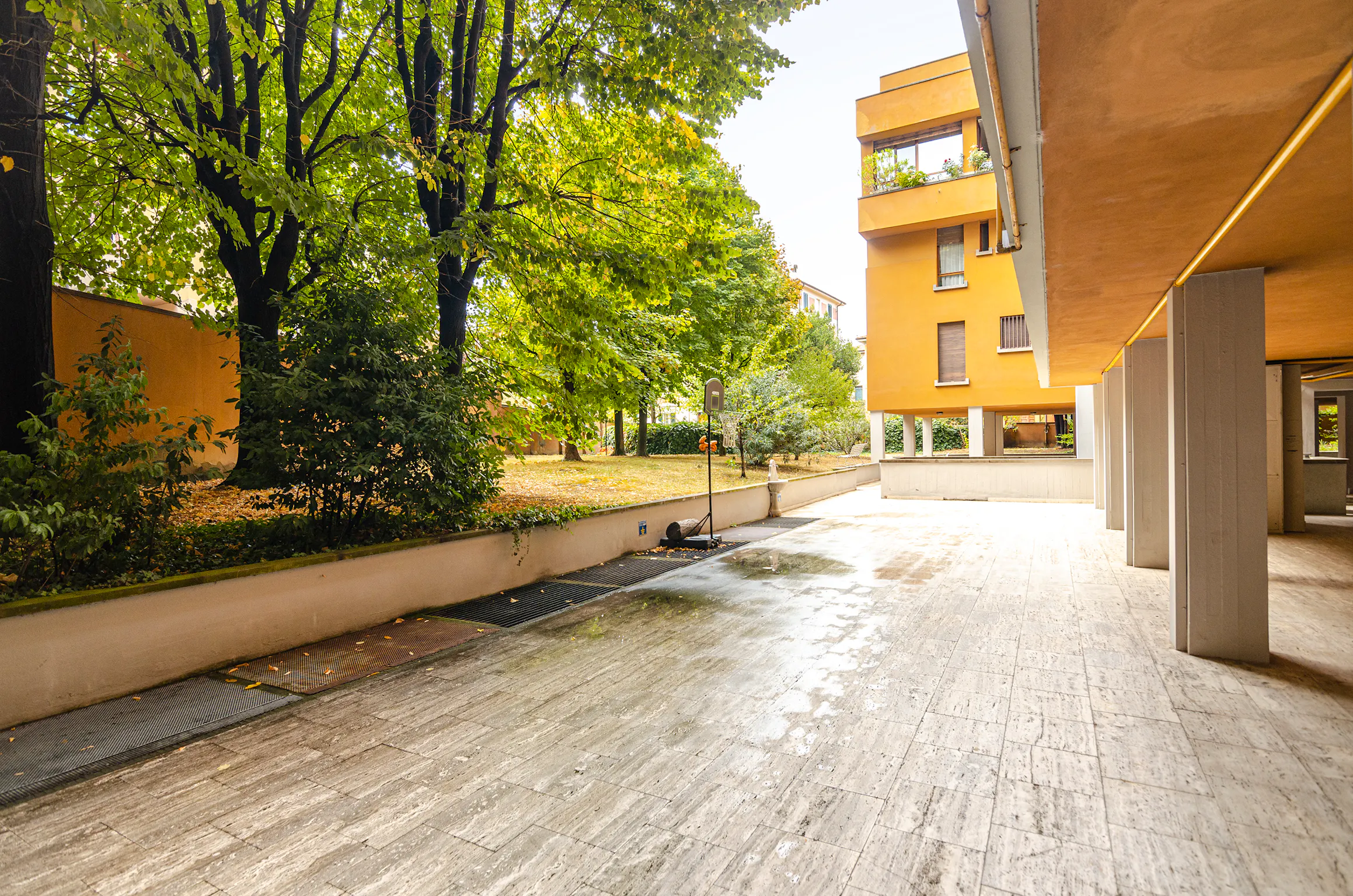 3-Bedroom Apartment in Via Riva di Reno, Bologna (1099889) ROOM 3