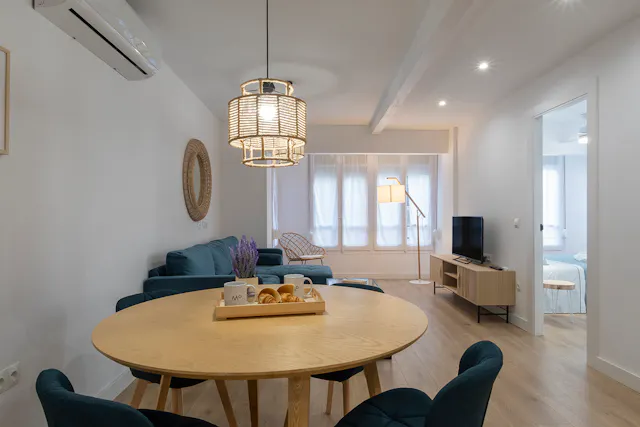 2-Bedroom Apartment in Carrer de Santa Irene, Valencia (1099964) room image 2