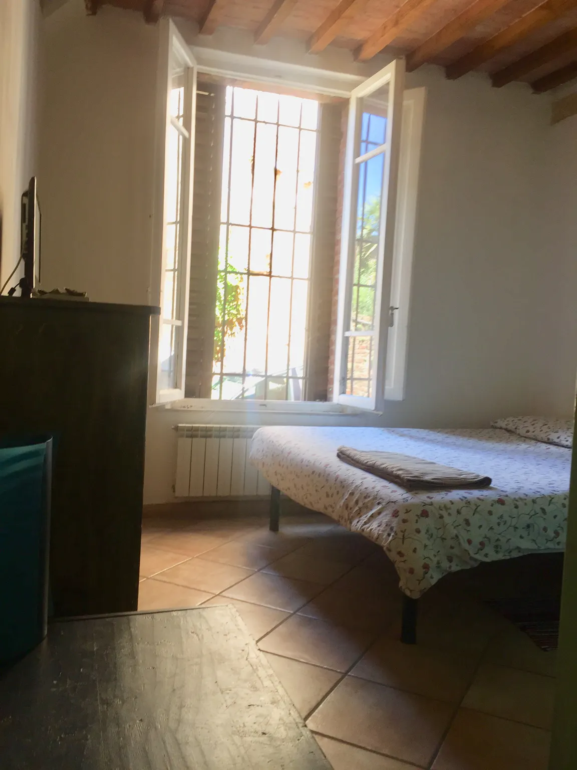 1-Bedroom Apartment in Vicolo del Forcone, Siena 4