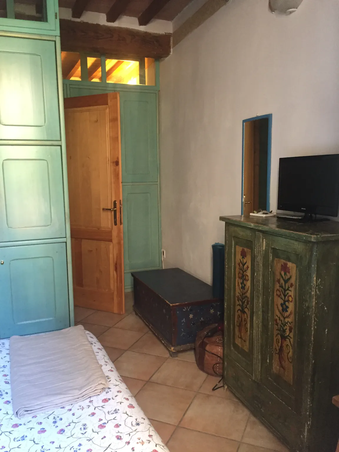 1-Bedroom Apartment in Vicolo del Forcone, Siena 2