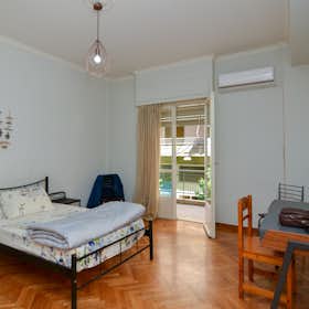 Private room for rent for €280 per month in Athens, Ithakis
