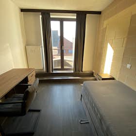 Private room for rent for €685 per month in Saint-Gilles, Rue Berckmans