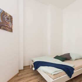 Private room for rent for €700 per month in Berlin, Weimarische Straße