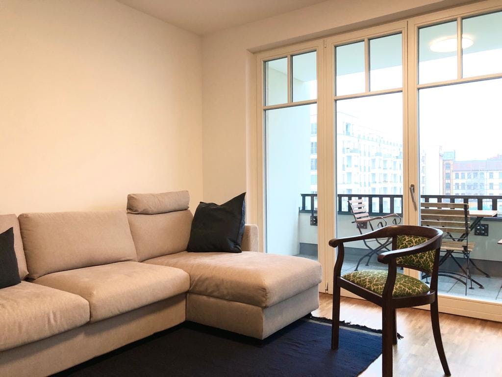 Apartment for rent for €1,800 per month in Berlin, Siegfried-Hirschmann-Park