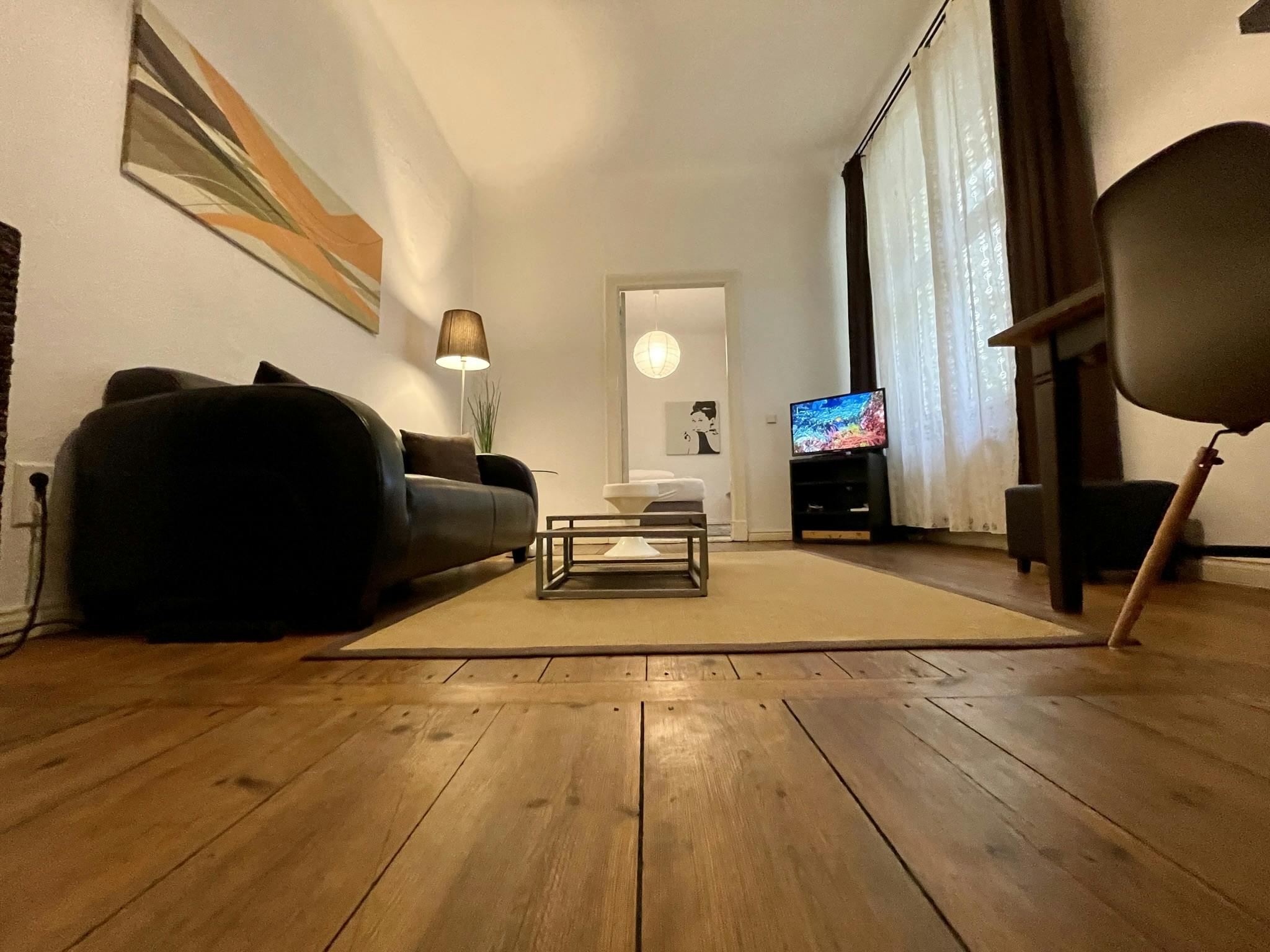 Apartment for rent for €1,990 per month in Berlin, Buchholzer Straße