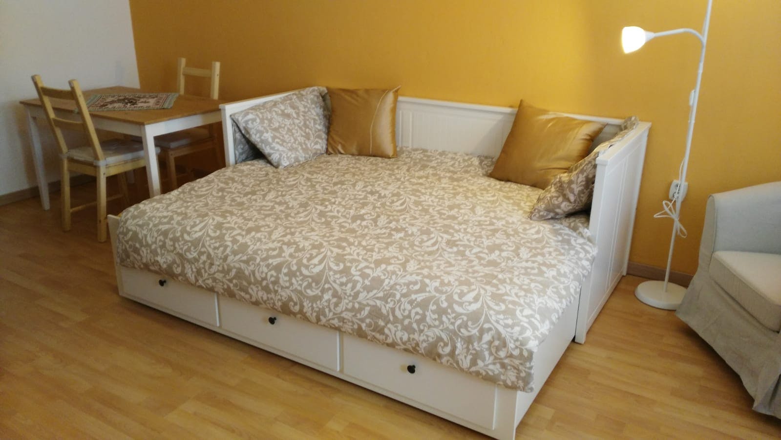 Manteuffelstraße, Berlin preview