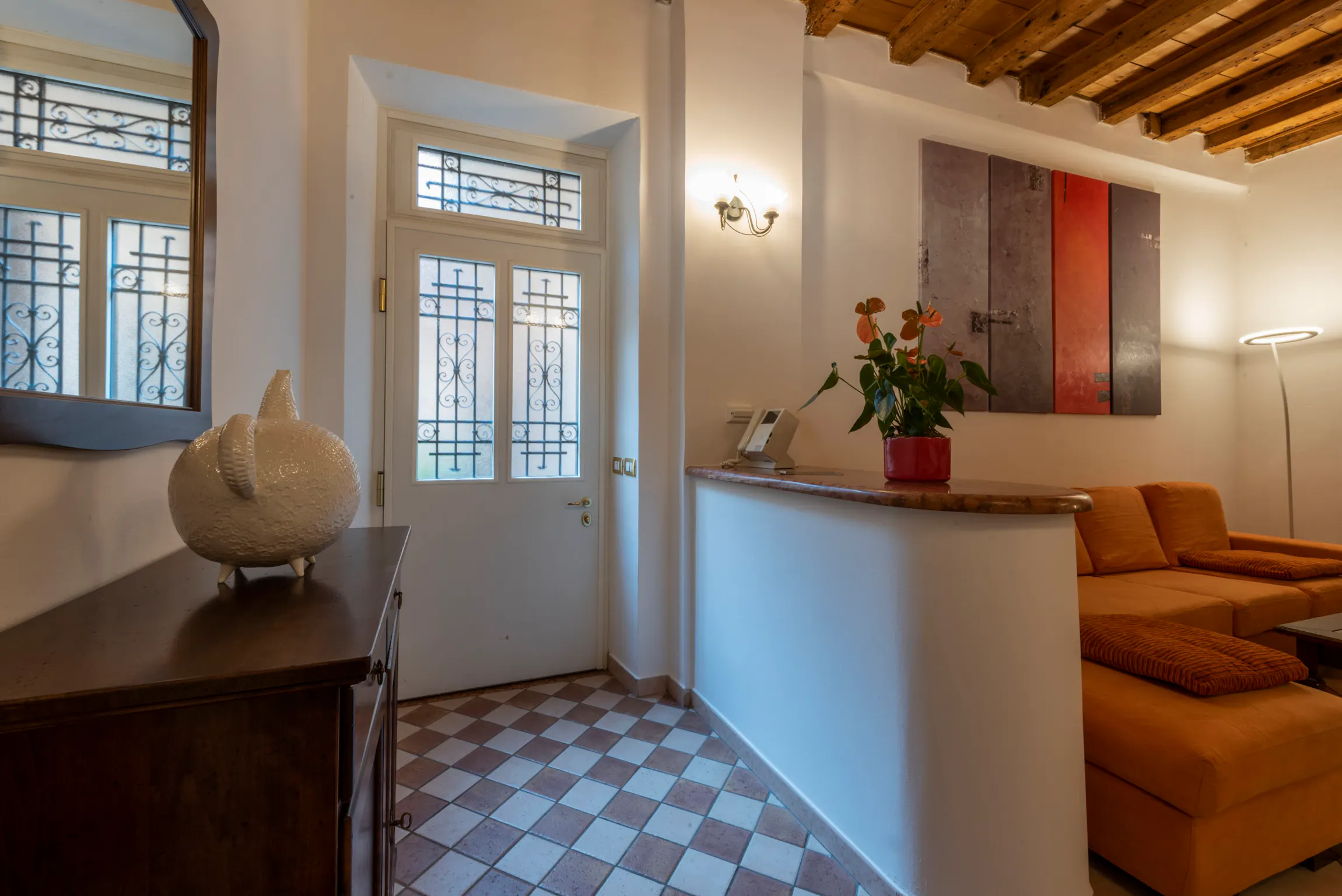 2-Bedroom Apartment in Via Redentore, Verona (1103129) ROOM 3