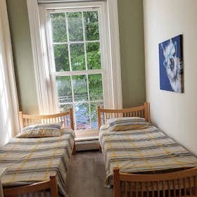 Shared room for rent for €693 per month in Dublin, Blessington Street