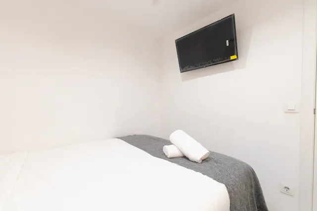 Private room in Carrer de les Beates, Barcelona (1103380) room image 1