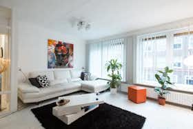 Appartement te huur voor € 2.300 per maand in Amsterdam, Bataviastraat