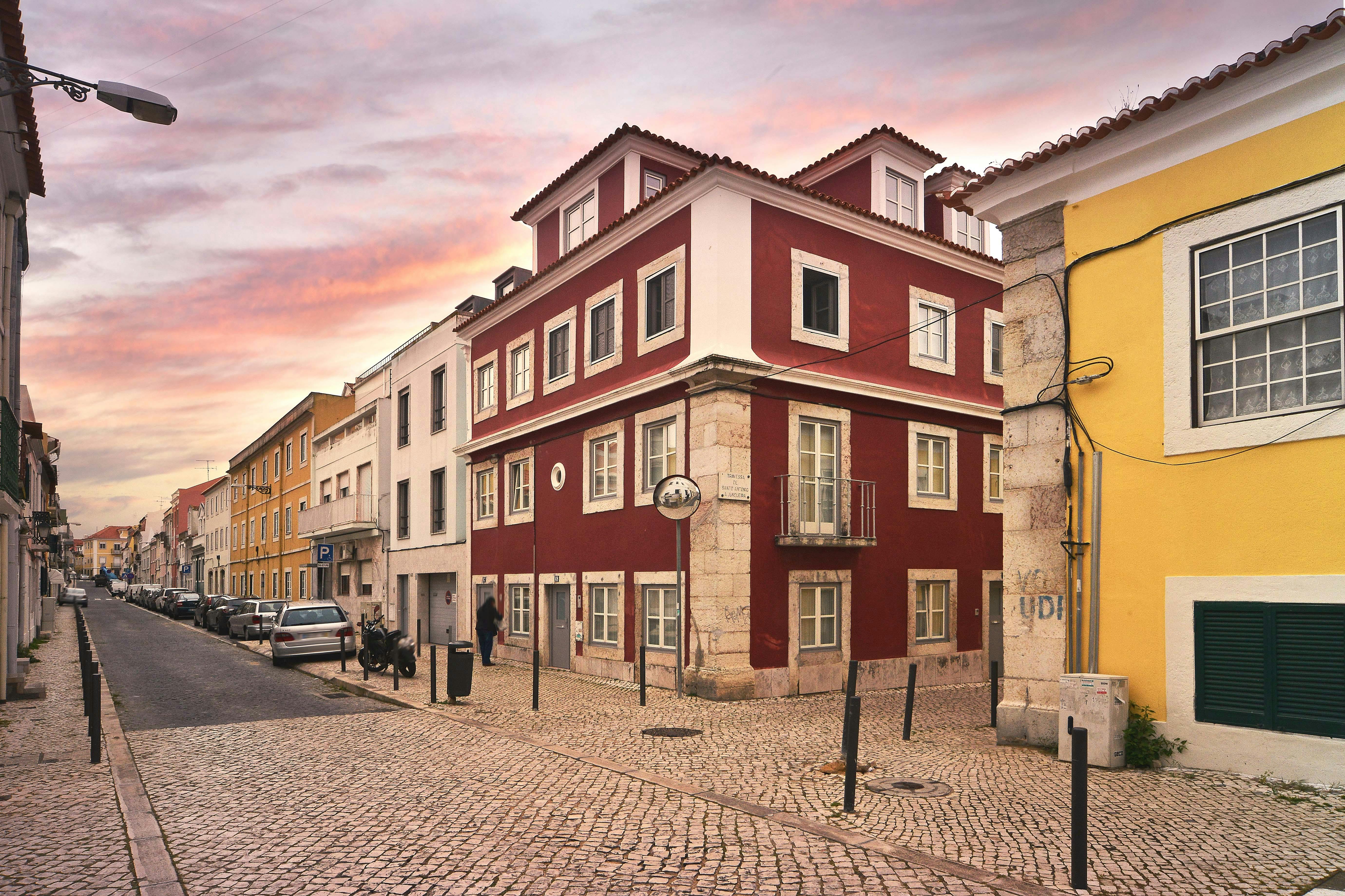 Rua Embaixador, Lisbon preview