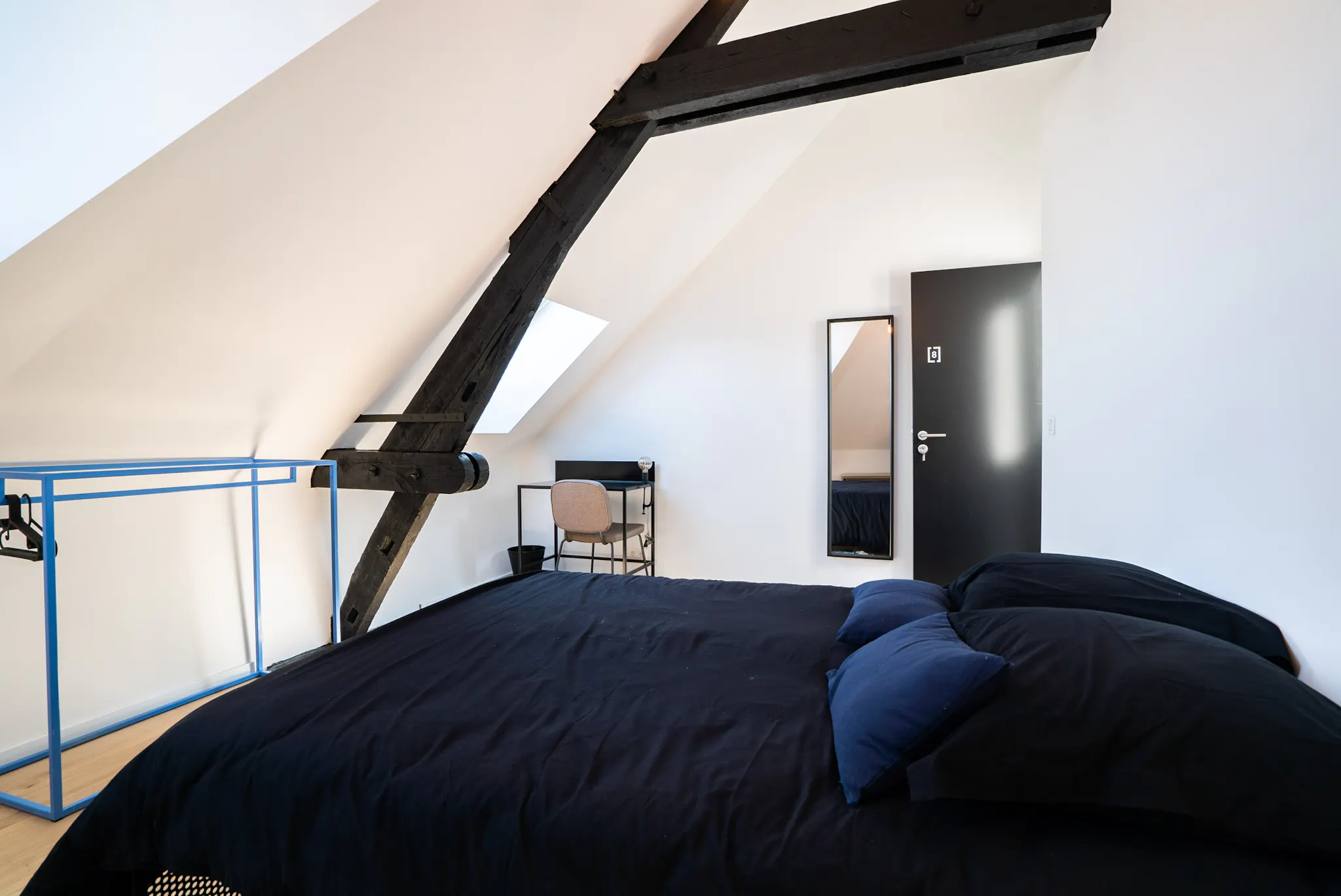 Rue Notre-Dame Débonnaire, Mons preview