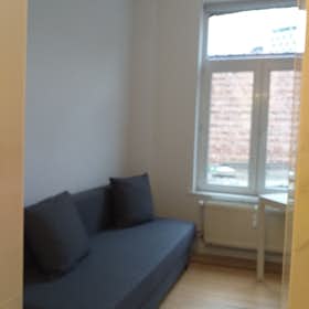 Private room for rent for €450 per month in Brussels, Rue Saint-Roch