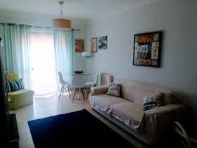 Apartment for rent for €740 per month in Portimão, Travessa do Mar