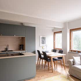 Apartamento en alquiler por 2200 € al mes en Helsinki, Lauttasaarentie