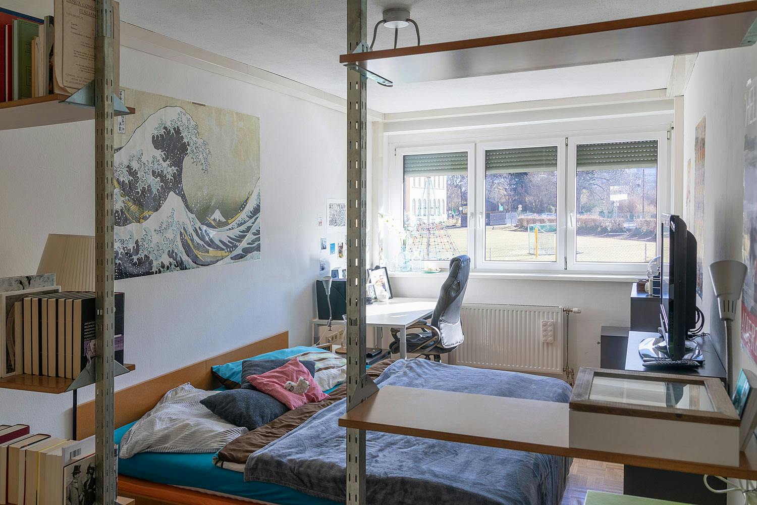 preview gallery tile