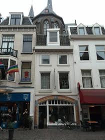 Studio for rent for €1,150 per month in Utrecht, Korte Jansstraat