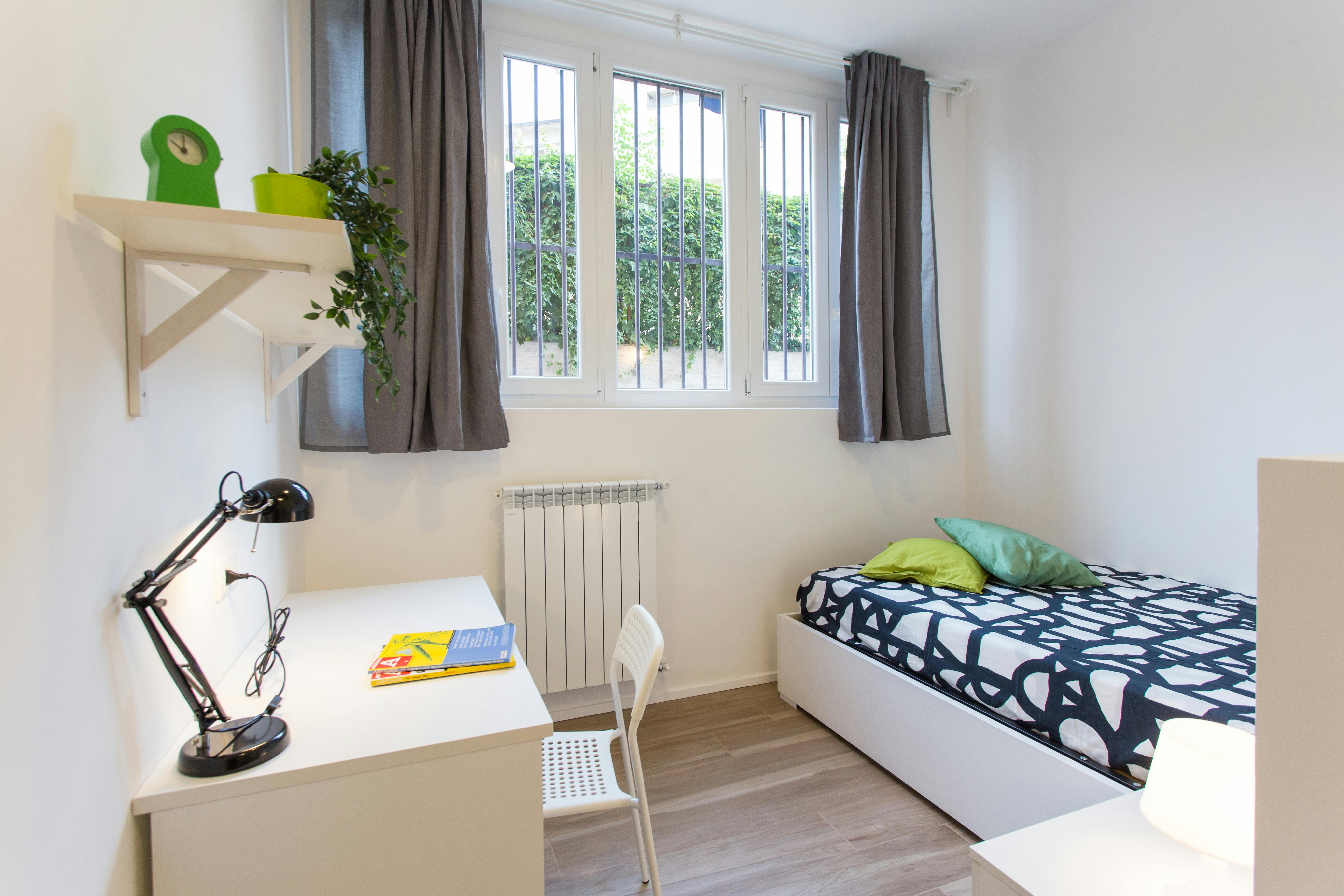 Via Alessandro Milesi, Milan