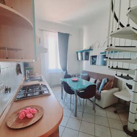 Private room for rent for €430 per month in Florence, Via Senese