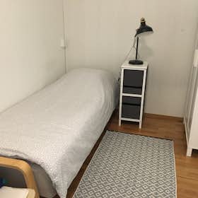 Private room for rent for €579 per month in Helsinki, Jarrumiehenkatu