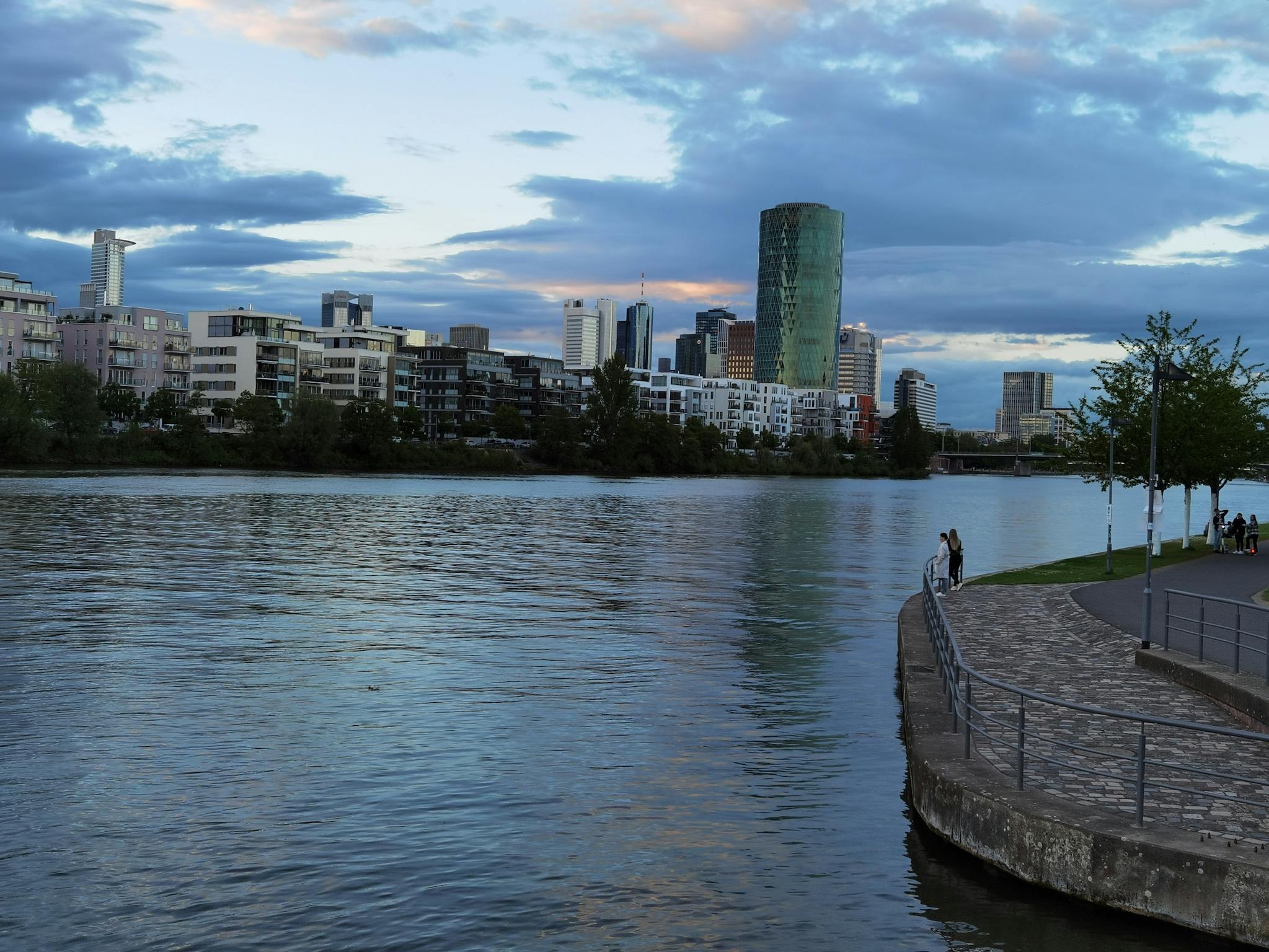 Esslinger Straße, Frankfurt am Main preview