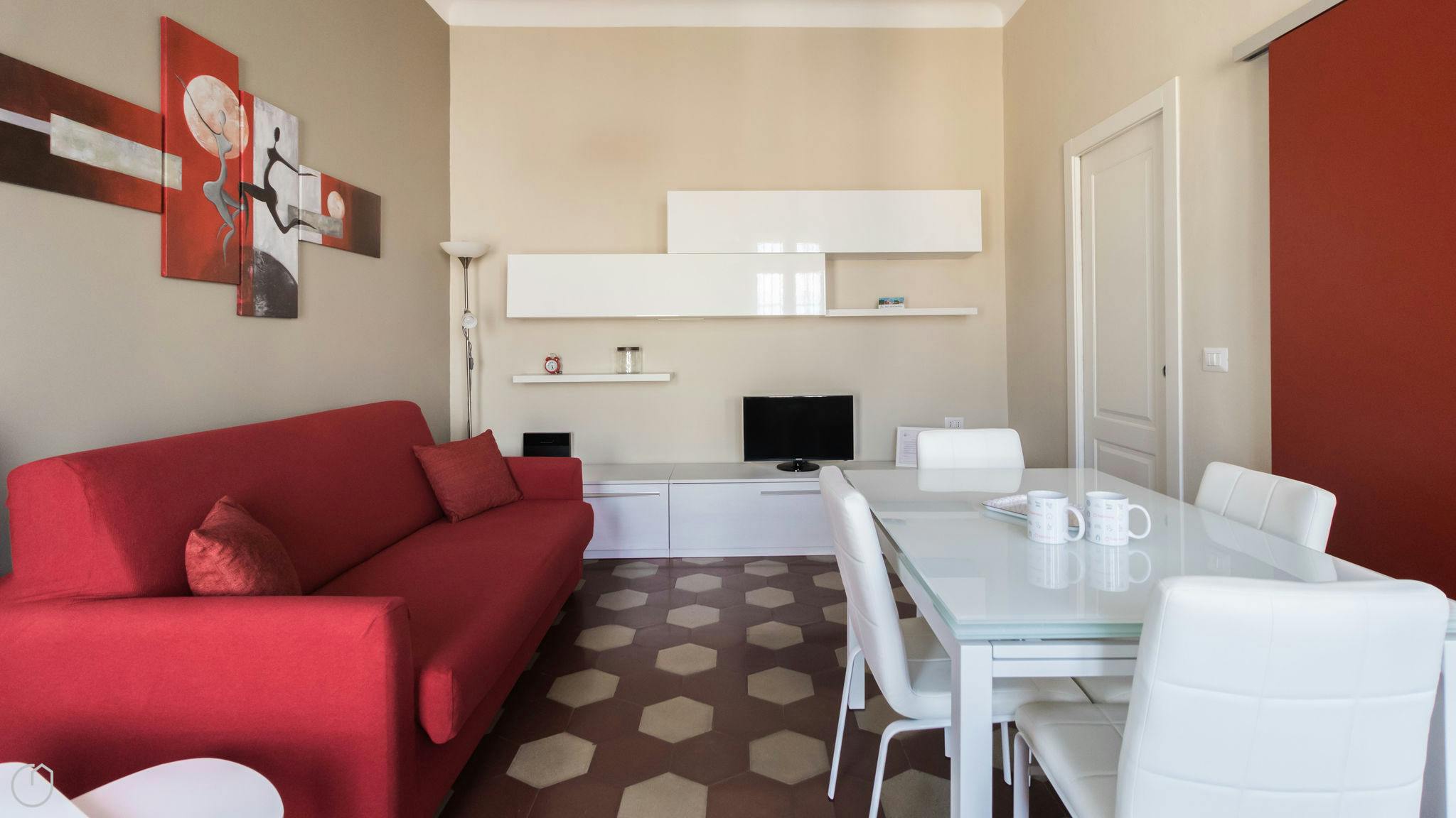 Apartment for rent for €1 per month in Milan, Via Pietro Borsieri