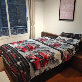 Private room for rent for €650 per month in Barcelona, Carrer de Provença