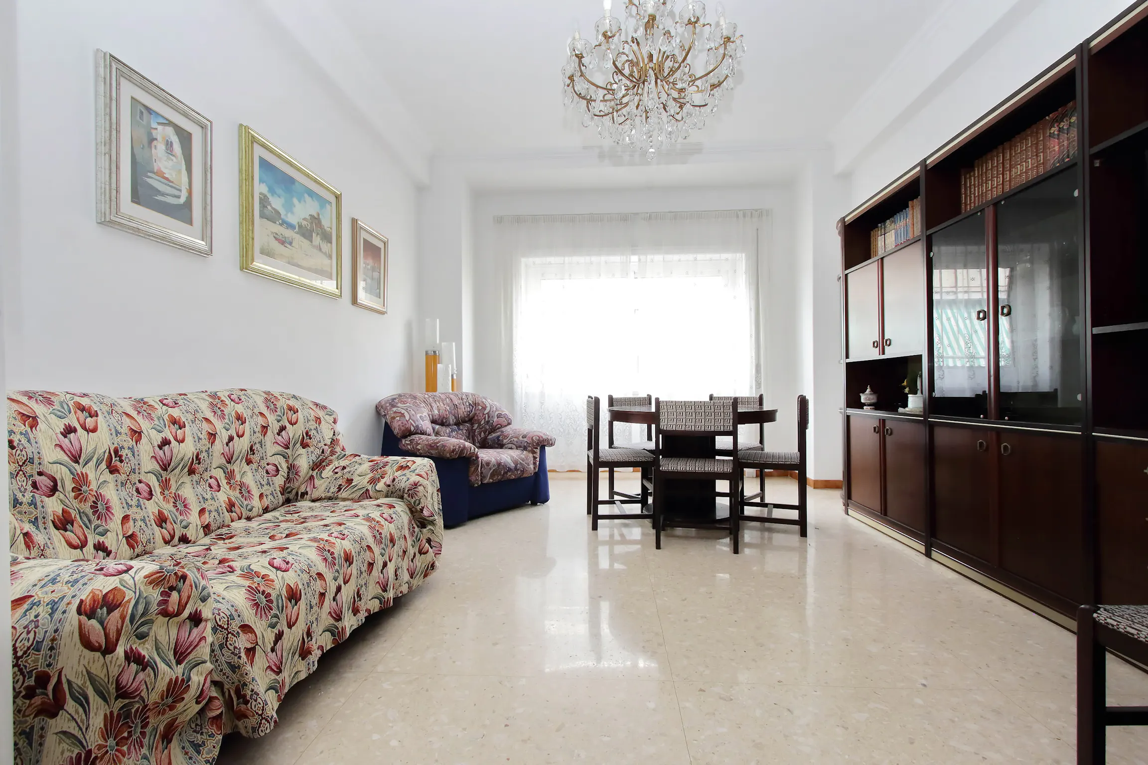 2-Bedroom Apartment in Piazza Irnerio, Rome (1106527) ROOM 1