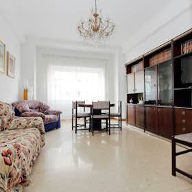 Appartement te huur voor € 1.650 per maand in Rome, Piazza Irnerio