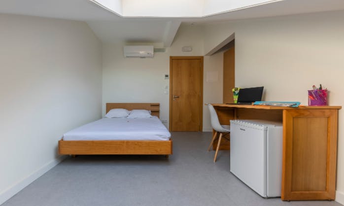 Single room Coimbra, 22m² — photo 1
