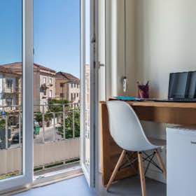 Habitación privada for rent for 575 € per month in Coimbra, Rua Diogo Castilho