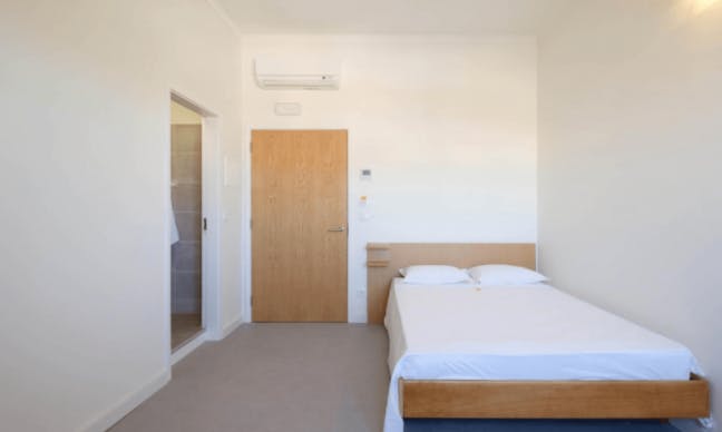 Single room Coimbra, 15m² — photo 2
