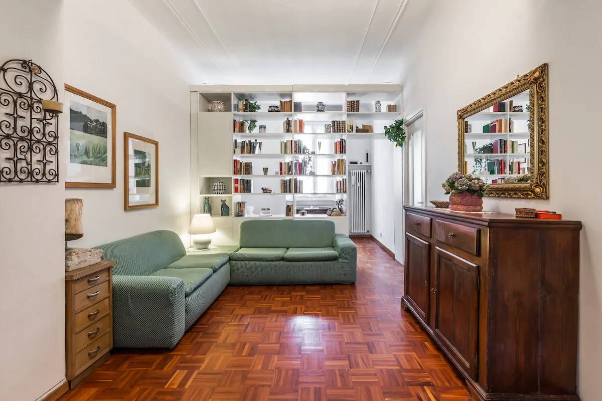 2-Bedroom Apartment in Via San Gregorio, Milan (1106908) ROOM 1