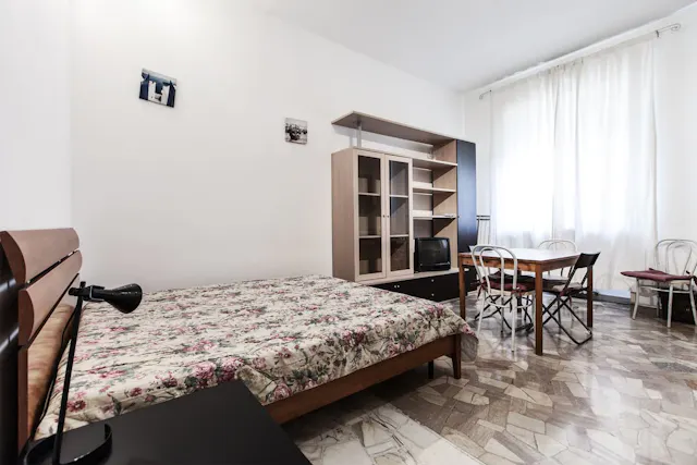 Apartment in Viale Coni Zugna, Milan (1107238) room image 2