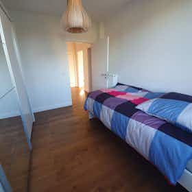 Wohnung zu mieten für 1.650 € pro Monat in Frankfurt am Main, Trifelsstraße
